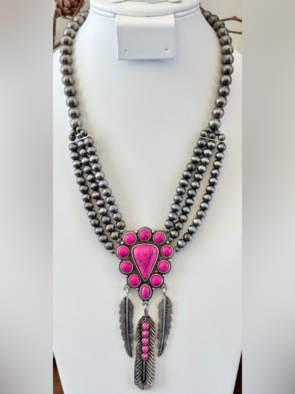 Gunmetal Gray Beaded Chain,pink stones,pendant feathers,necklace, Western